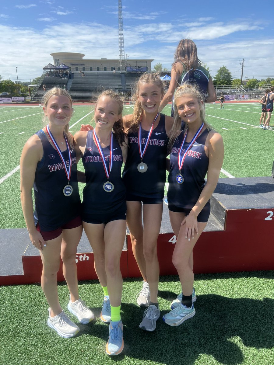 Great job girls 4x800 earning 🥈 and qualifying for sectionals! Emily Jacobs, Marissa Locher, Lily Bailey, and Sam Burmeister! @whsathlactivity @WoodstockHS1 @woodstock_xc