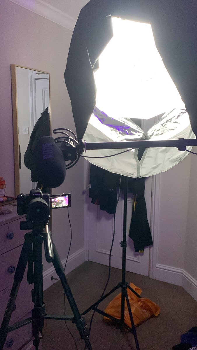 Tintin Smith tweet media