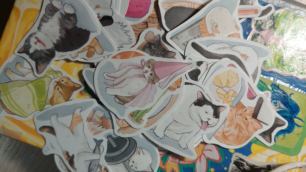 restyki's tweet photo. I buy cute cats ctikers 
I very like he's 
And very beautiful postcard in book shop https://t.co/CAyQjGRjGX