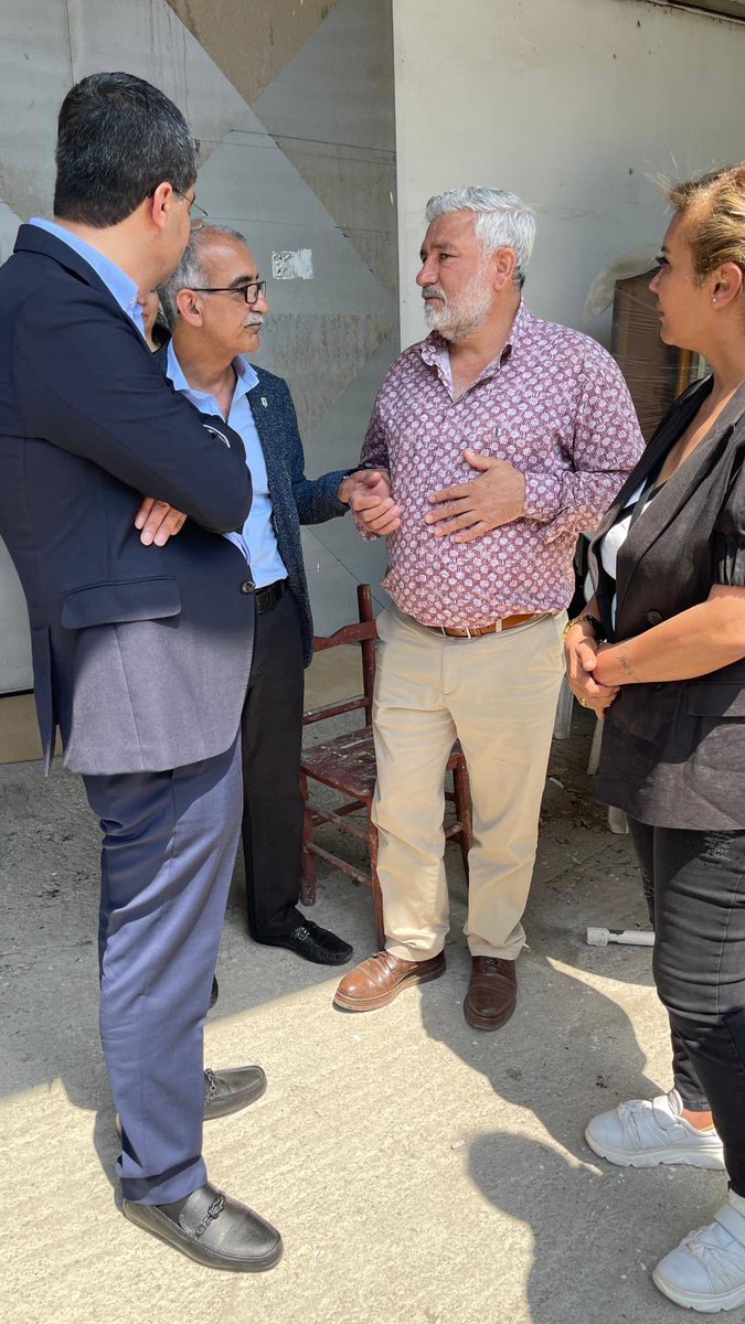 toroslaradeva's tweet photo. CHP Mersin M.Vekili Adayımız Sn.Mehmet Emin Ekmen ile,
Mersin Sanayi Sitesi’nde meydana gelen yangında, zarar gören işyerlerini ziyaret ettik. Sn.@emin_Ekmen işletmelerin tekrar faaliyete geçebilmesi ve yangında vefat edenler için,takipçisi olacağımız 5 önemli öneride bulundu. https://t.co/XPh94sTJoS