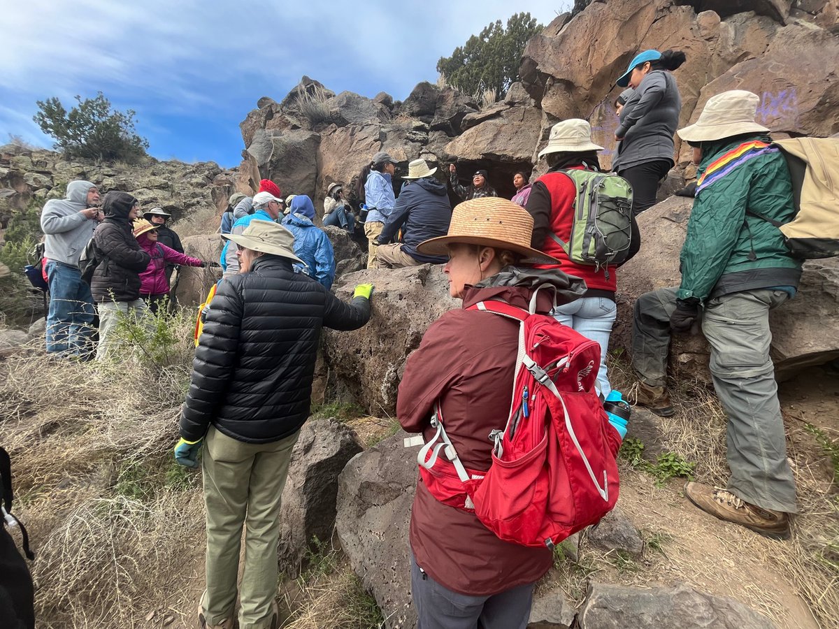 cajadelrio's tweet photo. A huge thank you to everyone who came out this past Saturday for #EarthDay! Your time, energy &amp; commitment to the #cajadelrio truly make a lasting impact. 

Let's keep up the momentum! Tag us and share your favorite photos of Earth Day on the Caja!

#protectcajadelrio https://t.co/RPhpKaZHdm