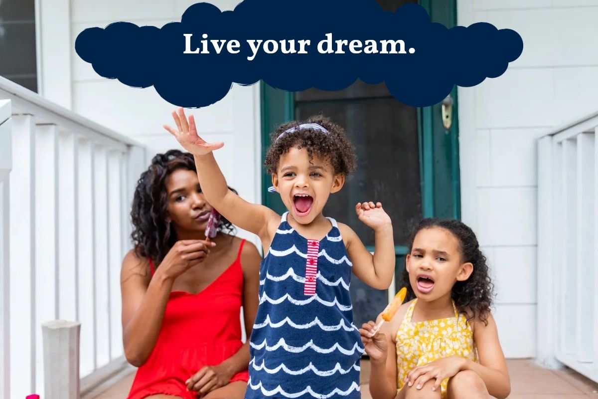 toddlcrosbie's tweet photo. Maybe it's a cozy porch you're looking for, or maybe it's an open floor plan. Whatever your dream home looks like, I'm here to help you make it yours! https://t.co/zPvn43lqg5