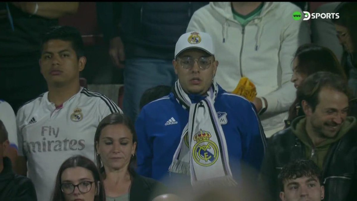 ElMichi1946's tweet photo. Yo cuando vaya al Bernabeu. https://t.co/9Yusx1lgR9