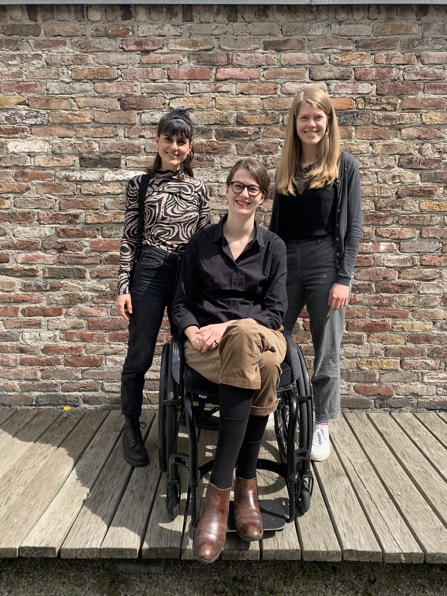JungeAGENDA's tweet photo. Am Wochenende fand das Hohenheimer Theologinnen Treffen statt. Mittlerweile sind wir fast 100 Mitglieder! 
Außerdem haben wir das neue Koordinationsteam gewählt: Sarah Delere, Jana Hock, Marie Merscher und Lia Alessandro.
In Zukunft twittern Lia und Marie 😊
#jungeagenda https://t.co/9DrKsZ7NYd