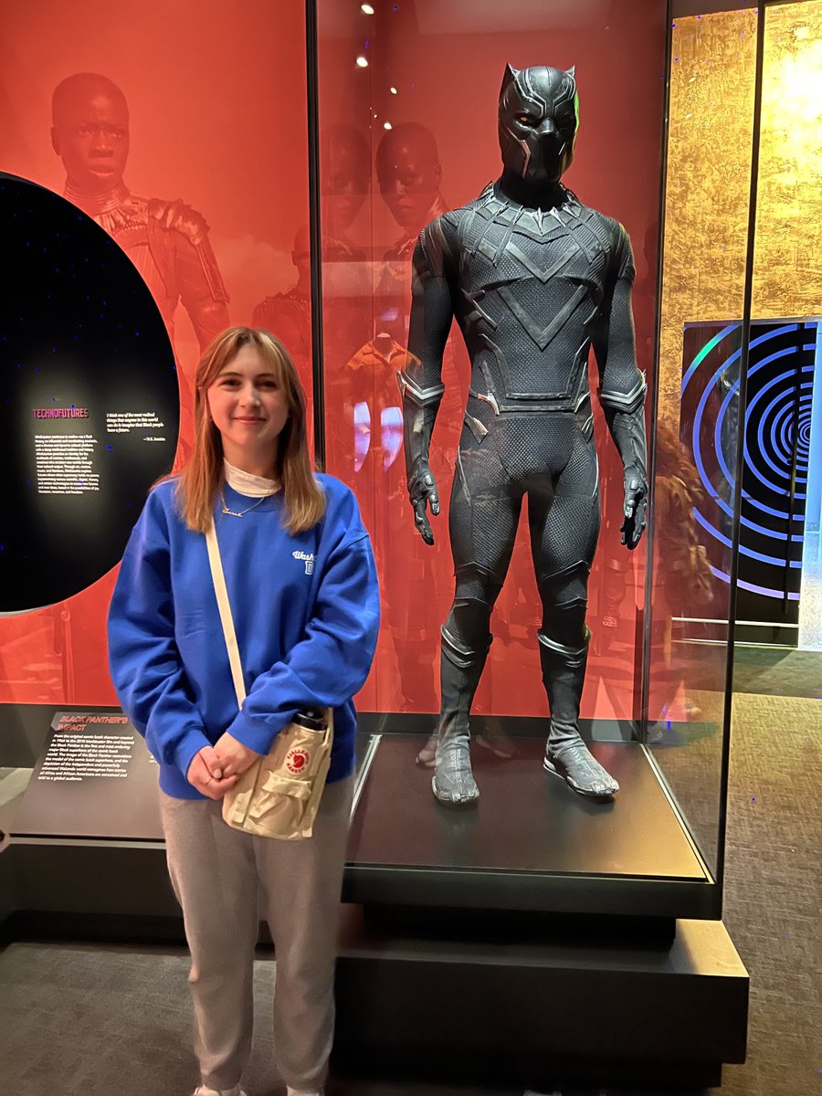 Thanks to Sarah, I got to see the Black Panther costume. Cool find of the day. #aurorahuskies