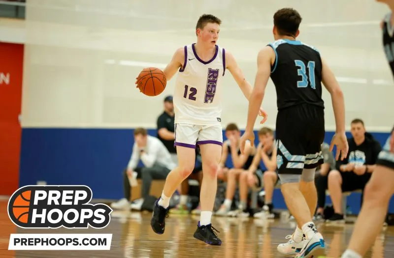 FreshCoastHoops's tweet photo. "Madness In The Midwest: Minnesota Standouts"

Seven Minnesota prospects who stood out over the weekend at #PHMadnessInTheMidwest! @PHCircuit 

https://t.co/jeeKEVje8E https://t.co/b298D6em5l