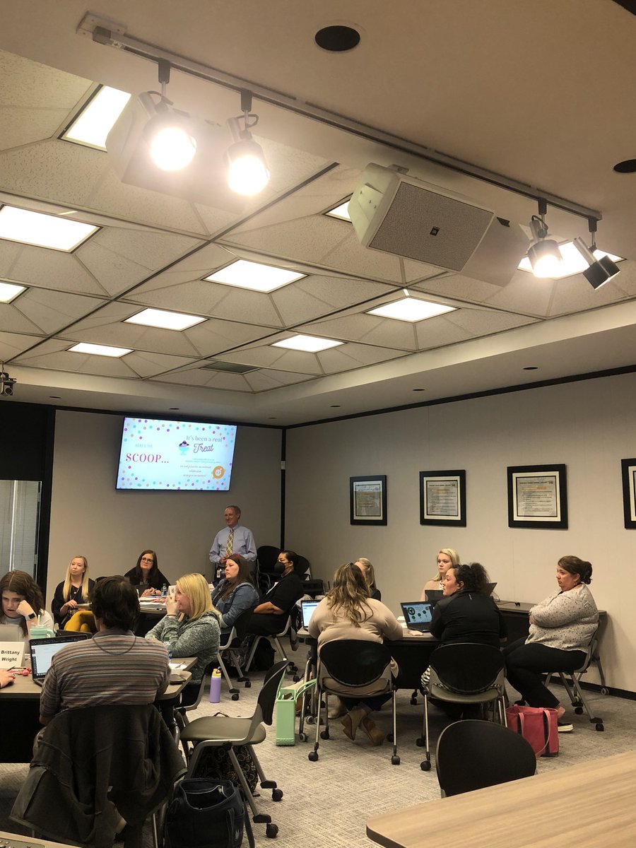 April Aulmer tweet media