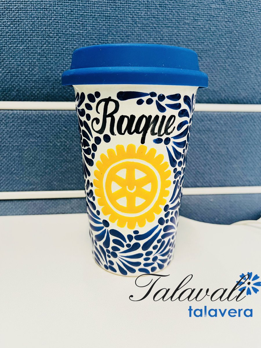 talavali's tweet photo. Gracias por su compra. Pedido entregado. 

Hermosos #Termos. La idea que tengas la podemos diseñar. 

Para cualquier cotización puedes contactarnos. 🤳🏻

#Talavali #Talavera #Joyería #Collares #Dijes #Pulseras #Alhajeros  #Artesanias  #artesaniasmexicanas #Tlaxcala #Rotary #RT https://t.co/lZpP7wMIdB