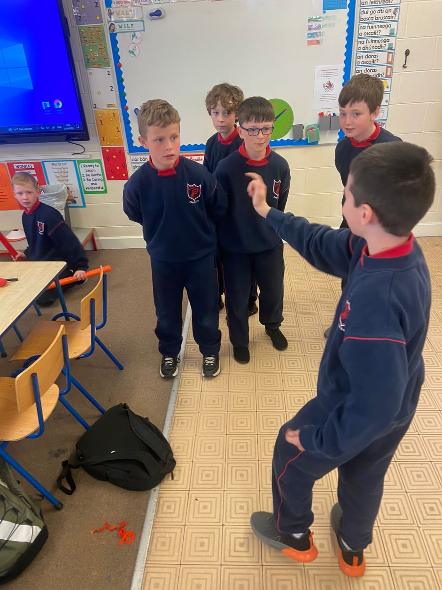 Ms Dunne’s 4th Class have been learning about the Māoris! They created their own Koru pendants using clay and even got to play traditional Māori games using classroom materials (normally played with sticks, stones and pebbles). So much fun!🙊🤩