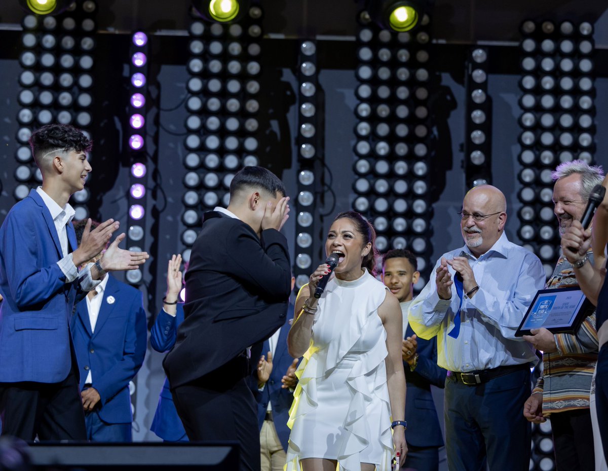 TOTE_Maritime's tweet photo. #TOTE is proud to be the presenting sponsor of the @BGCPR Youth of the Year award for the ninth year! Congratulations to all the finalists representing Clubs across #PuertoRico, and Jeshua González, the 2023 Youth of the Year! 

Read more: https://t.co/p0hbw9T54l

#JovendelAno https://t.co/t95kv5ACXH