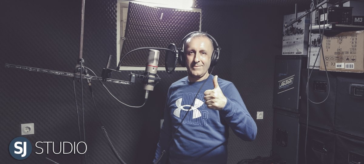 SJStudio3's tweet photo. Zlatko Zoran i SJ studio!
Snimljena nova pjesma...
👉 USKORO i EMISIJA 👈 https://t.co/e3KzNBZBL9