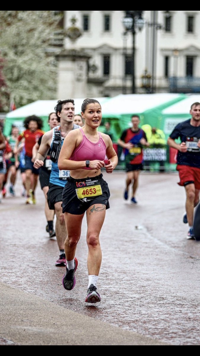 itsallabigail's tweet image. Think I just spotted the finish line 🤣💕🙌🏻 @LondonMarathon #weruntogether
#londonmarathon2023