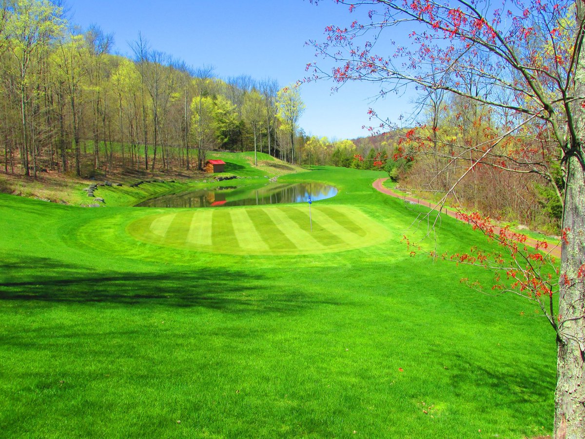 Putt for a purpose and help us raise funds for children in the arts at the Ritz Theater at our golf tournament fundraiser! ⛳

📆May 20, 2023 @ 9AM-3PM
📍Rock Creek Golf Course, 2783 PA-374, Nicholson, PA 18446

Register➡️ showtix4u.com/event-details/…

#golf #fundraiser #tournament