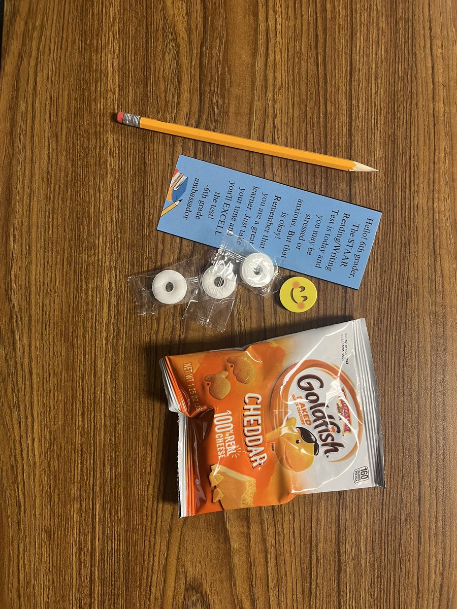 RushingSidney's tweet photo. Our Ambassadors created custom book marks of encouragement, to each testing grade today! Here is what they wrote for their 6th grade peers. What a sweet way to start testing. https://t.co/958r6ZahvX