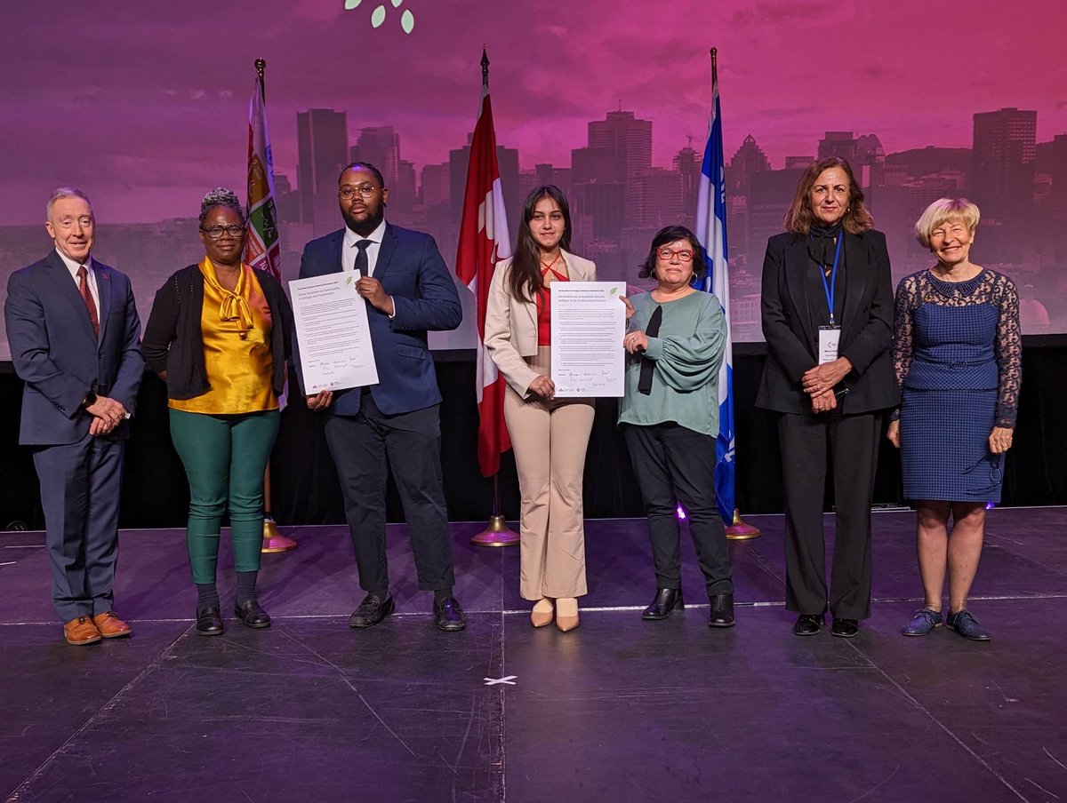 CollegeCan's tweet photo. Happening right now! #WorldCongress2023
CICan and @WFCPSecretariat sign the World Congress Montreal Declaration, a global statement of sustainability, to reinforce and strengthen their commitment to building a more sustainable and equitable world. https://t.co/l1UimFNlwP