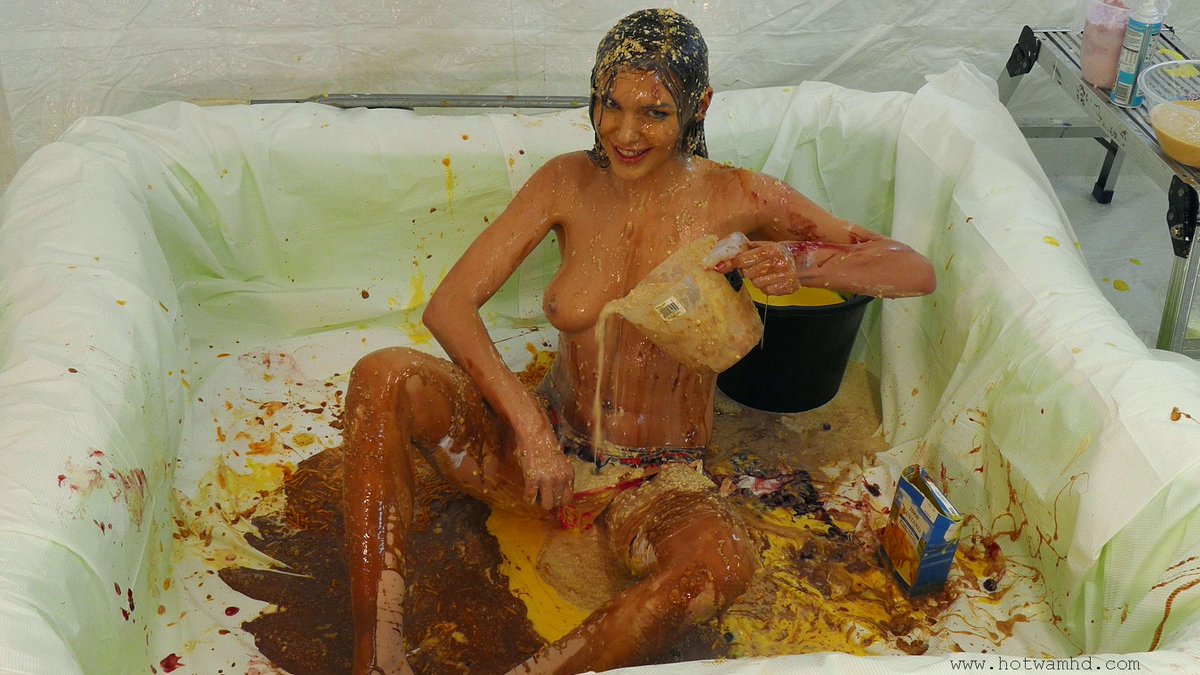 HotWamHD's tweet photo. Antonia's Messy Modelling Masterclass now live at https://t.co/eWx60IhUaN 😮 https://t.co/BOBBhH9b4Q