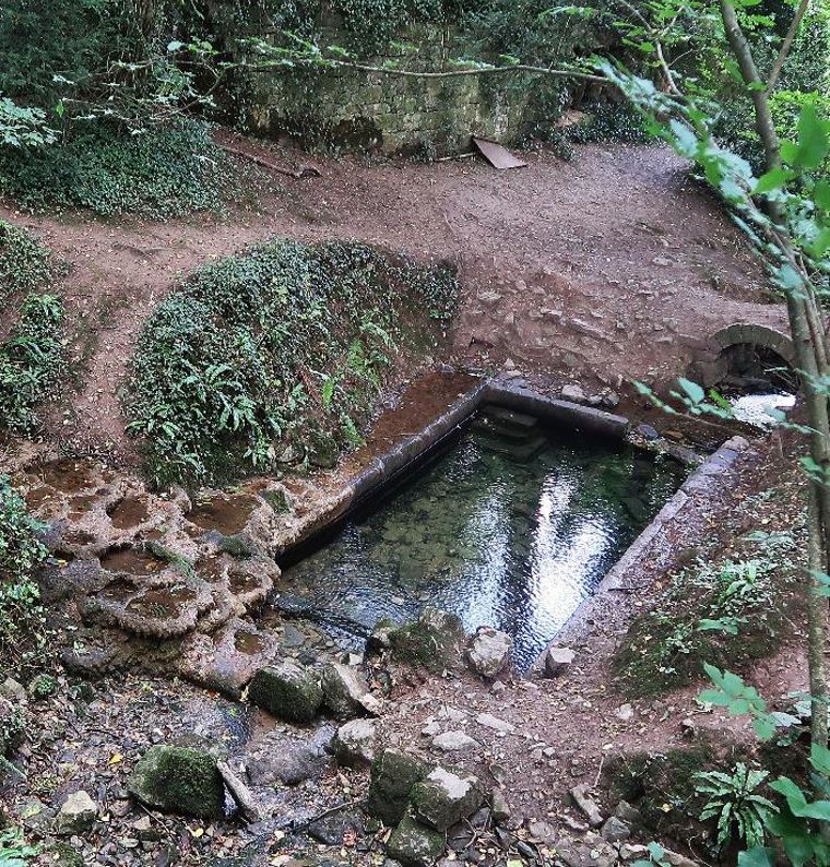 fractalcat888's tweet photo. #LegendaryWednesday
It was believed that the waters of St. Dyfnog's Well #Denbighshire could cure deafness, dumbness, skin complaints & smallpox
St. Dyfnog was born in the 6th century AD
๐ท: My Photo 2019 #Cymru #SacredSpring #Ffynnon #NorthWales https://t.co/ykDmfRNJeM