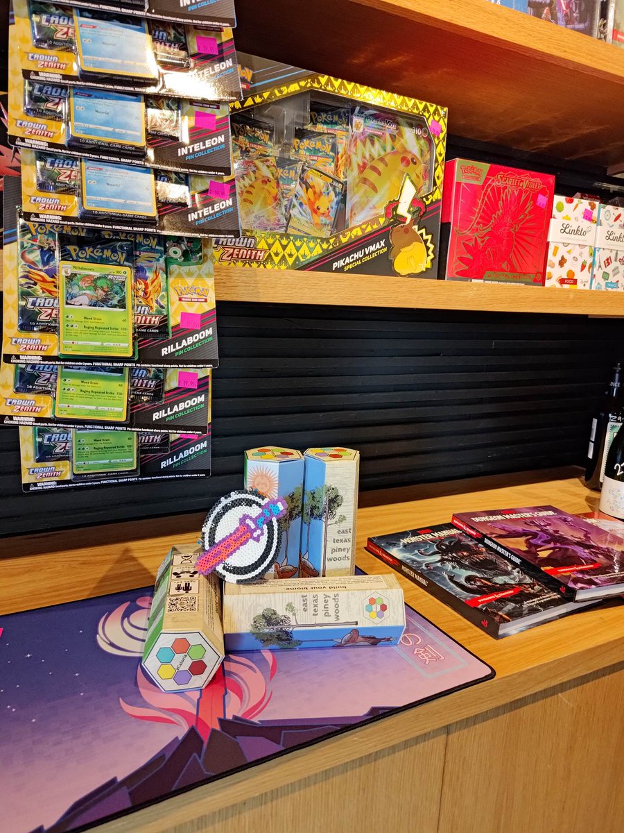 kCaloriaMHB's tweet photo. Houston, get ready to level up!
Our retail copies are now available at select stores near you! We currently have copies at the Nook in the University of Houston and Coral Sword.
#kCaloria #houstontx #games #boardgames
Coral Sword Address: 1318 Telephone Rd #3, Houston, TX 77023 https://t.co/jJFNskR4yo