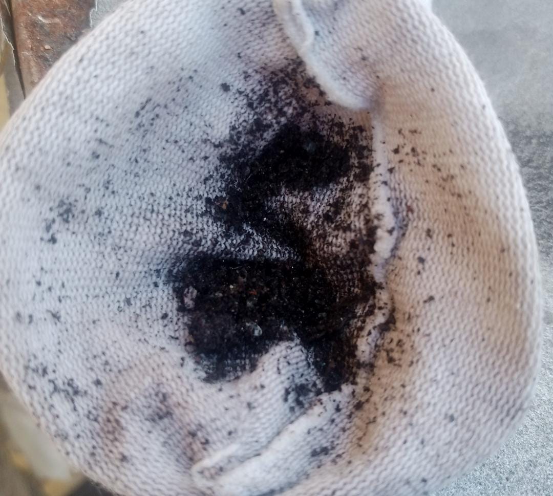 SANDYJCA's tweet photo. @NicolasMaduro @TellecheaRuiz  @TarekWiliamSaab  señores del gobierno se necesita q solventen la #gasolinamala que está ocasionando pérdidas monetarias al pueblo hasta cuando la incompetencia https://t.co/NTVN4SxjVj