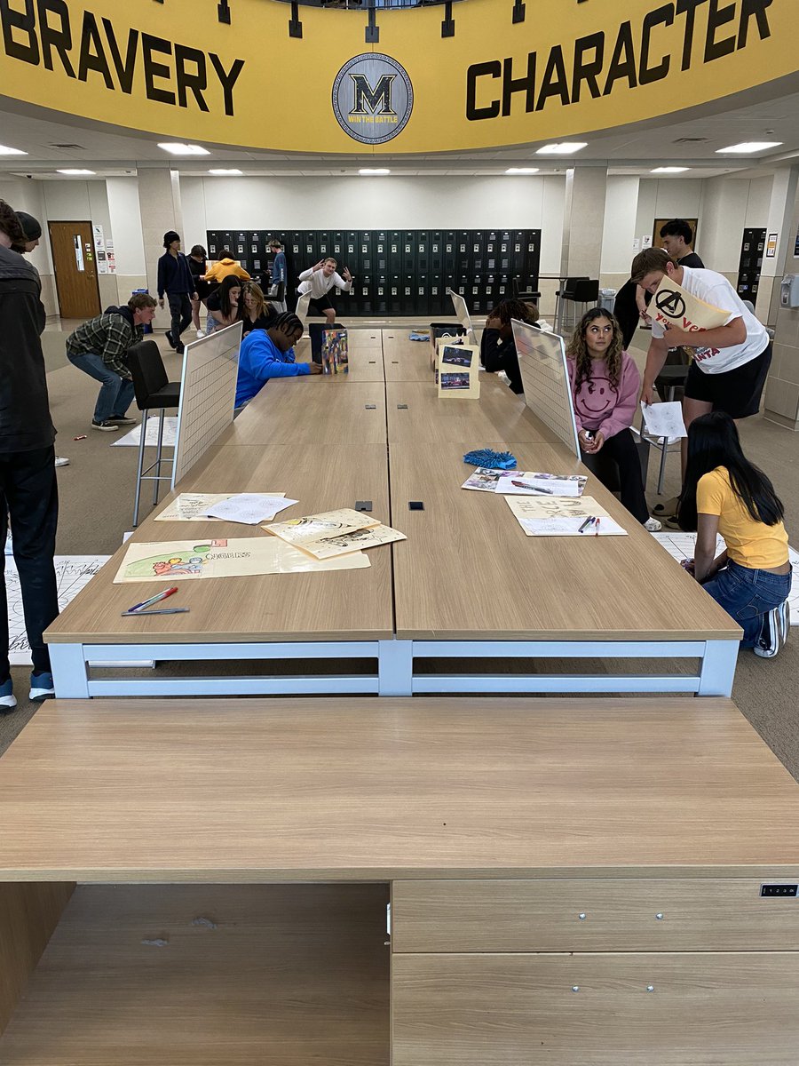 Mr_Darbonne's tweet photo. Precal testing their Polar skills playing some Battleship! @2018Memorial #MHSMath https://t.co/z6CdwpMoyL