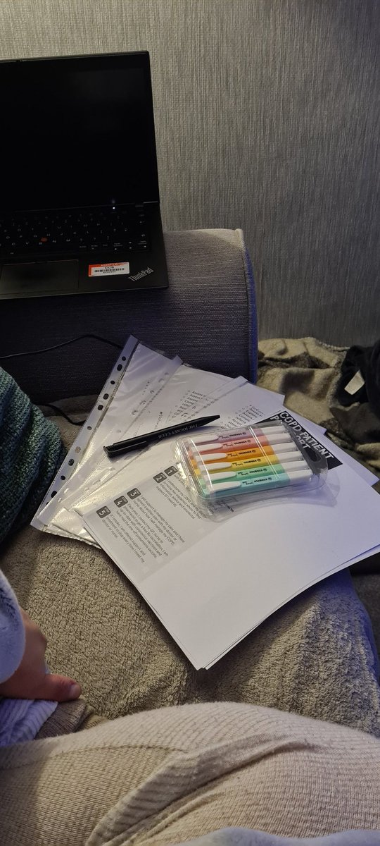 AlyssaRespNurse's tweet photo. I have a big to do list for work 😁 time to get going 👍 #respiratorynursing #specialistnursing #loveyourlungs #lunghealth #respiratorycare #respiratory https://t.co/HThYGB2qVG