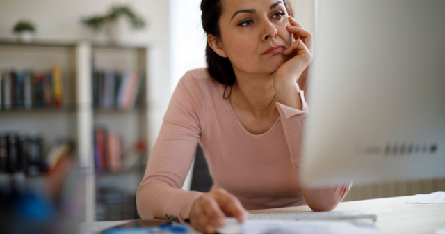 SBrandonUpstate's tweet photo. We've all done it: Procrastinate. By identifying your reasons for putting it to the side, you can get started on the project and rediscover your creativity. Really great tips! https://t.co/JZHAVtVUMz https://t.co/1JdEg92Xa5