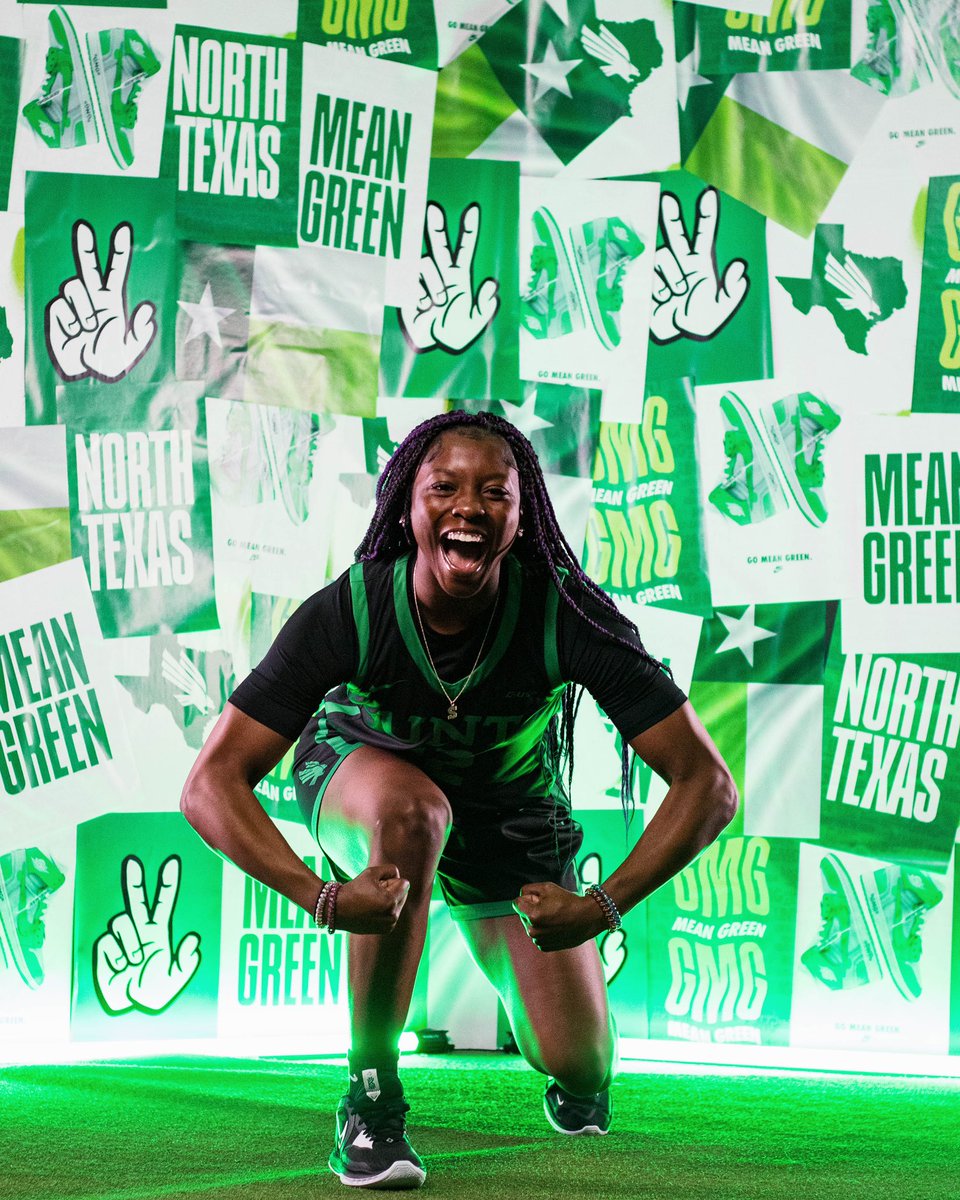 ShamaryahD's tweet photo. New beginnings 💚🙏🏾 https://t.co/YD197Yq6Ww
