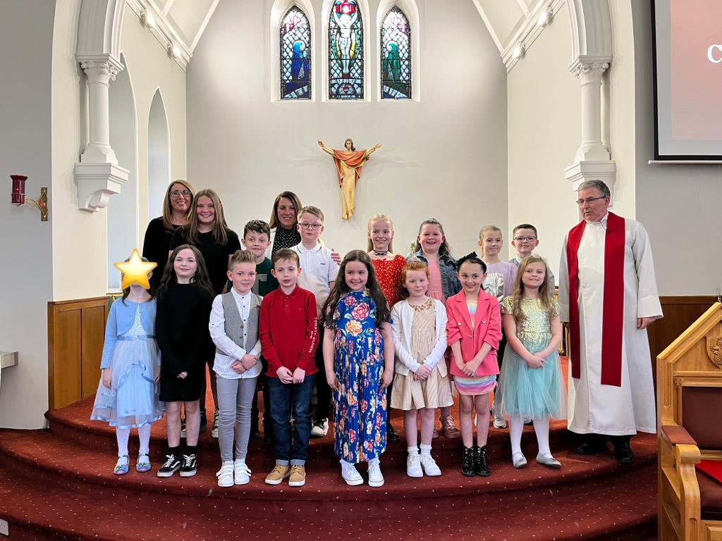 StMarksIrvine's tweet photo. Congratulations to all of the children who received the sacrament of confirmation at St Mary’s this evening! We are very proud of you all ❤️💛❤️ https://t.co/JdMrGtOAl9