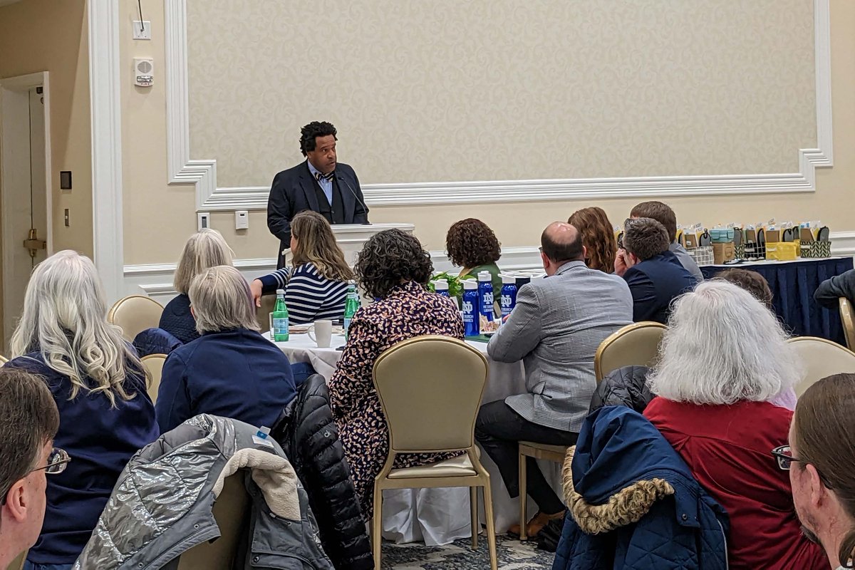 NDLibraries's tweet image. Happy #NationalLibraryWorkerDay #NLWD2023! 

Today, Hesburgh Libraries celebrated our incredible faculty and staff by having a celebration at the Morris Inn. 

Thank you for all of your commitment to serving our @notredame students and faculty.