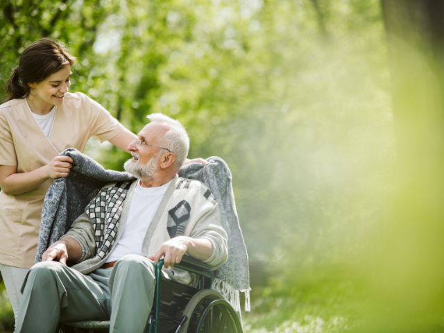CuraeFinance's tweet photo. 💸 Did you know that with CURAE, patients can access flexible payment options for their healthcare needs? We strive to eliminate financial barriers, so everyone can receive the care they deserve. https://t.co/92ZsBpsCkm #patientcare #patientexperience #affordablehealthcare https://t.co/RB13mgETho