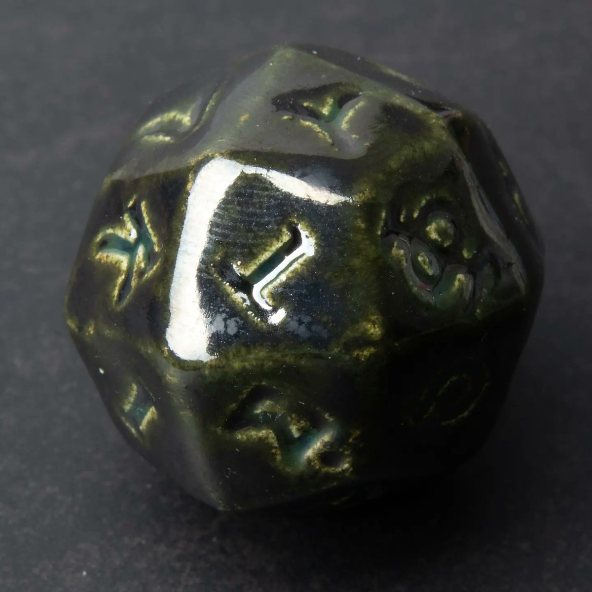 ClayWarforge's tweet photo. They will come in the oricle dice as well! #divination #divinationdice #oricle #fortunetelling https://t.co/9OdA6RAClm