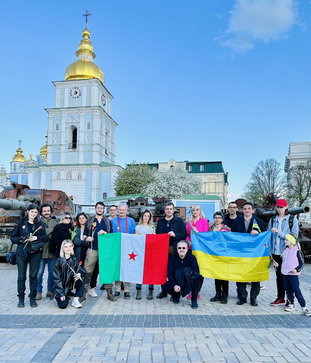 Claudio Locatelli - Il giornalista combattente tweet media