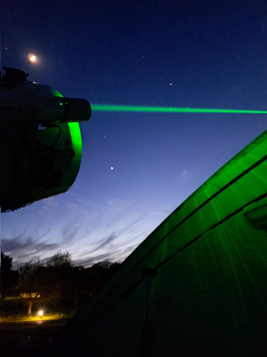 EmmaAyling4's tweet photo. Lovely to have the opportunity to learn about the laser lab @herstmoncastle tonight #learnaboutspace https://t.co/zBANvXhohh