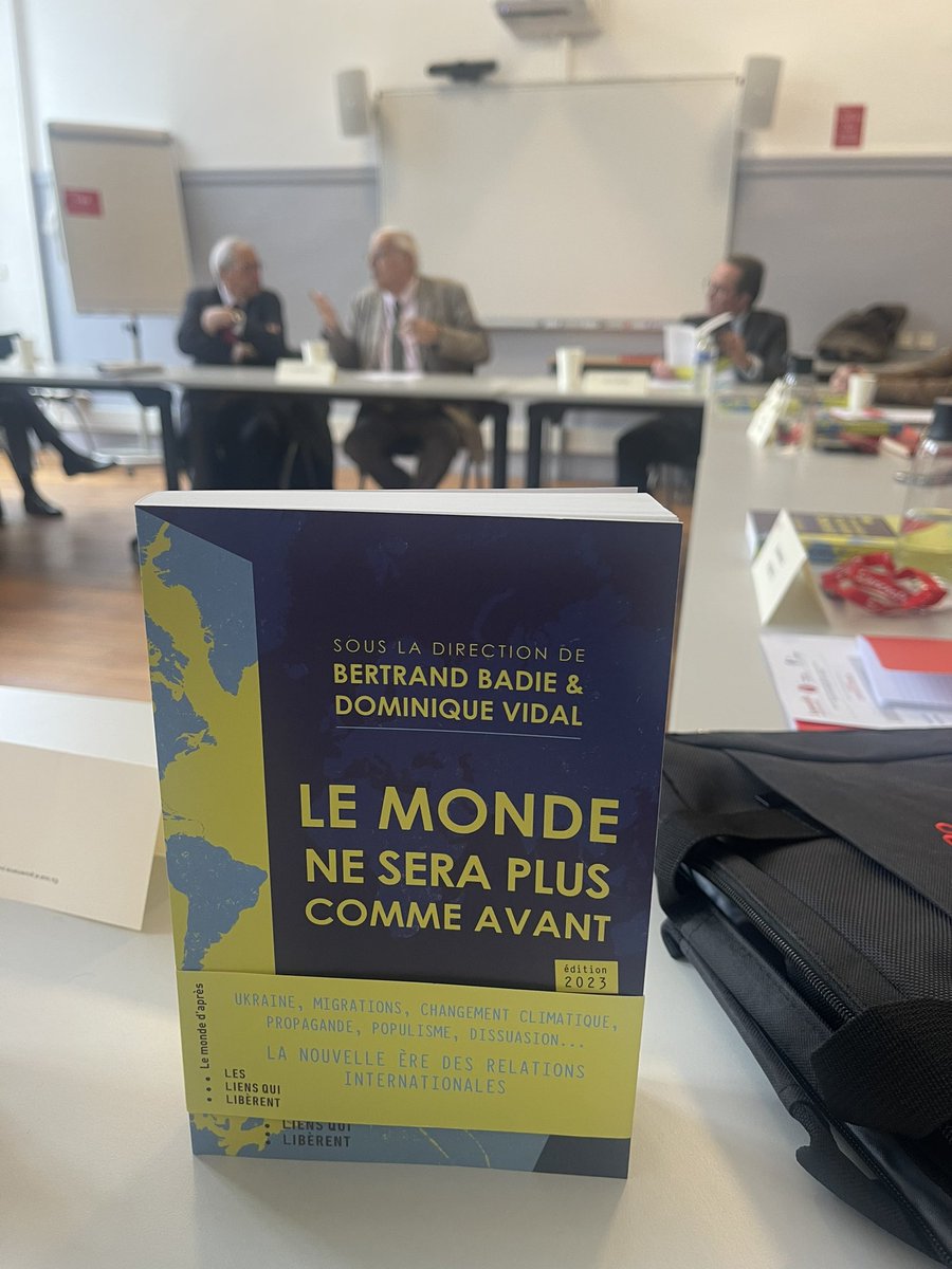 KARL OLIVE tweet media