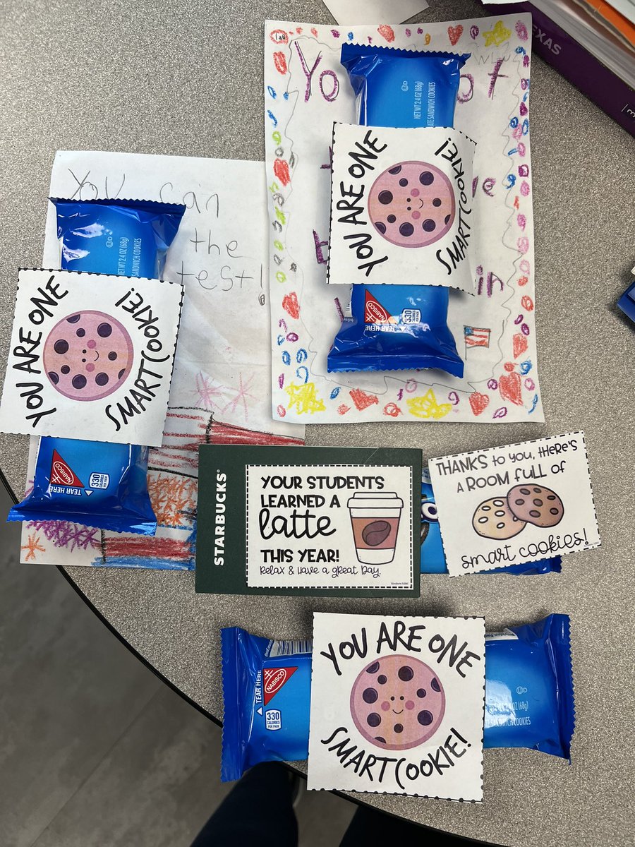 LLopez_JCE's tweet photo. Thank you @Bhernandez_JCE and class for the wonderful words of encouragement and treats! We loved it!! 
@JFCarrasco_JCE @SGTCarrasco_ES @DNavariz_JCE @BMendoza_JCE https://t.co/HLEWlpaHzs