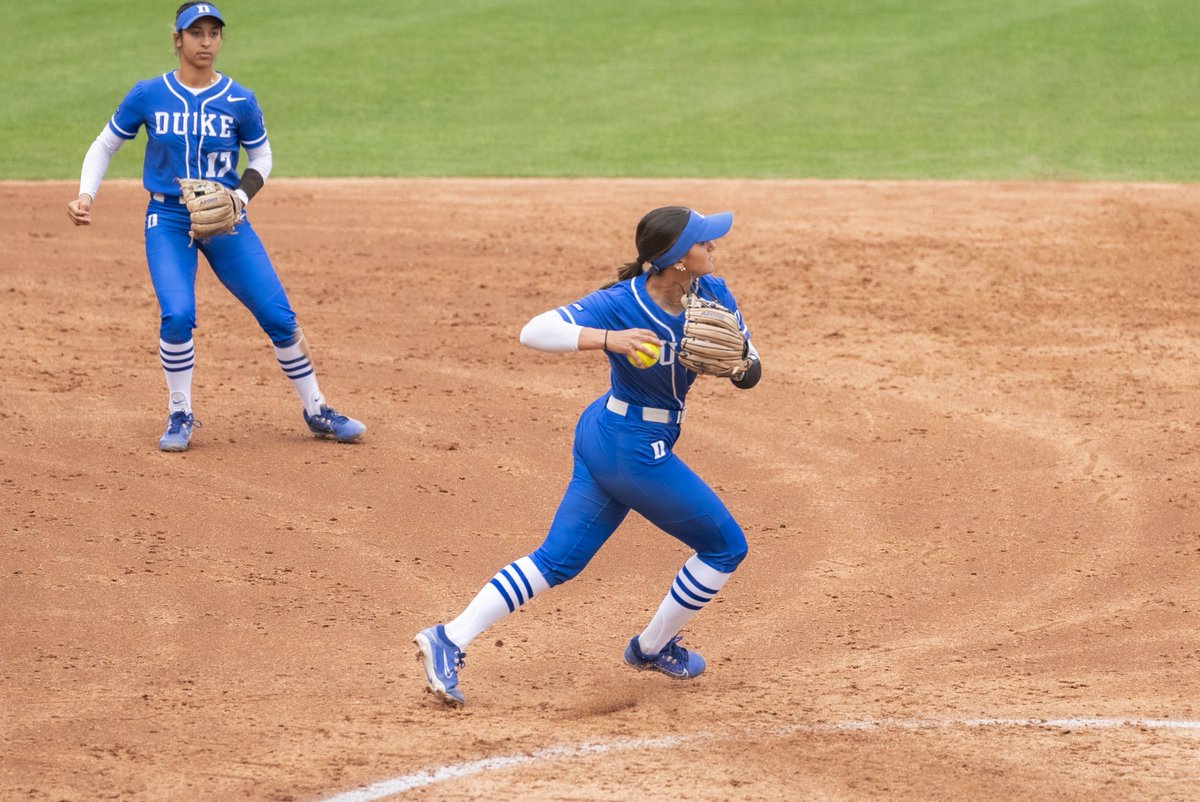 DukeSOFTBALL tweet picture