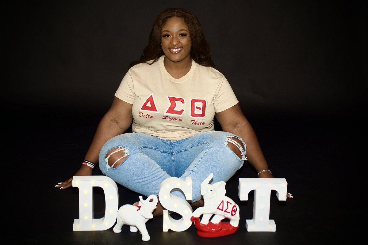 Many are called but few are chosen…this one is for you Aunt Kay🐘❤️

Without further ado, I introduce to you…

Big #40 never the little 
Red Expressions🔺
SWDCA
SPR’ 23