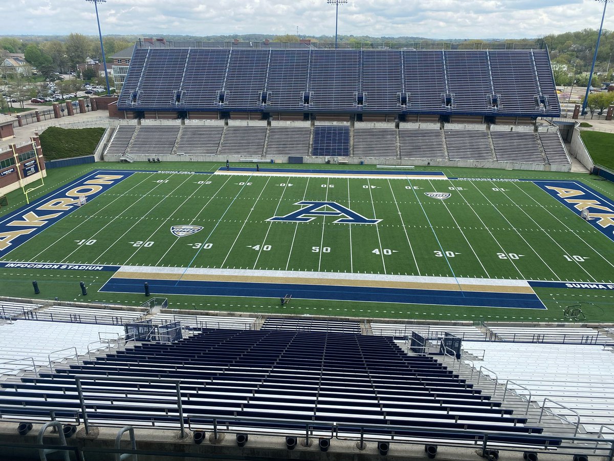 Thankful for the opportunity to visit Akron. <a href="/ZipsFB/">Akron Football</a> <a href="/TrinityHSFB/">Trinity HS Football</a>
