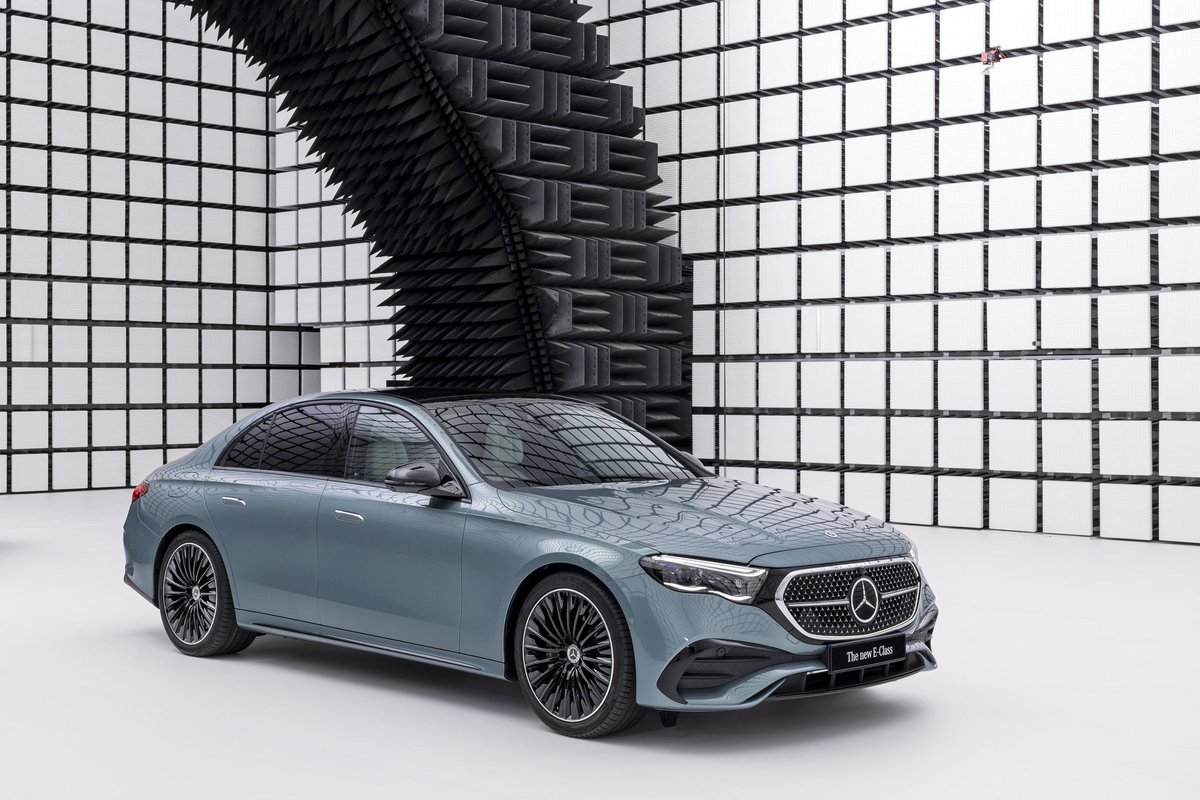 MercedesBenzIre's tweet photo. Meet the business icon of @MercedesBenz - the new #EClass combines style and technology in equal measure.
Find out more: https://t.co/LVsaQyJDF8
#MercedesBenz #Mercedes #EvolveswithYou https://t.co/9hF8M7dzJD