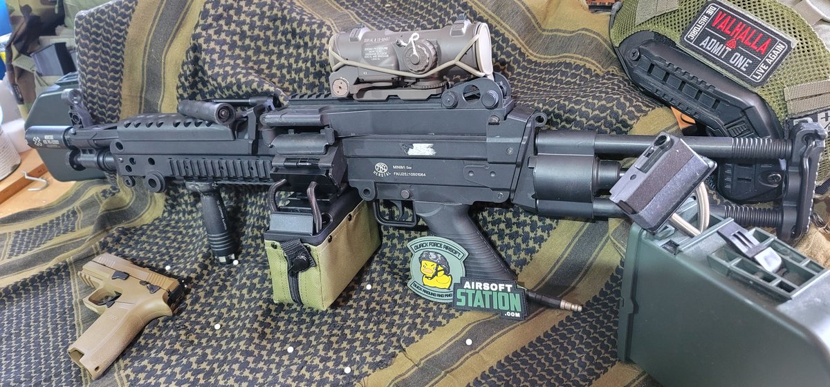 QuackForce's tweet photo. "Happiness is a beltfed weapon"

We couldn't agree more! 

#airsoft #AirsoftStation #airsofting #airsoftgun #QuackForceAirsoft https://t.co/91XPgOSXG0