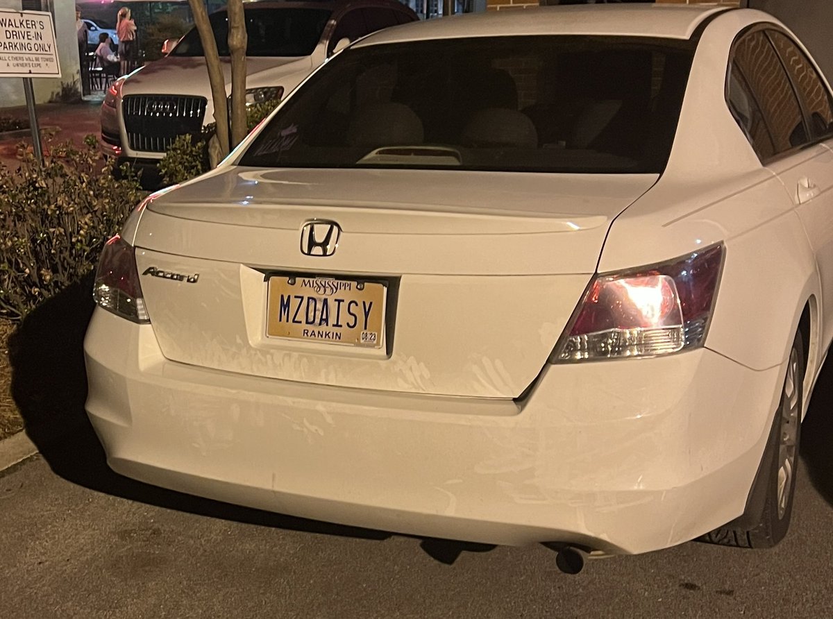 JacksonPlates's tweet photo. Morgan Freeman is around somewhere… #mzdaisy #jackson #jacksonms #mississippi #jacksonplates https://t.co/jINxhgYVMm