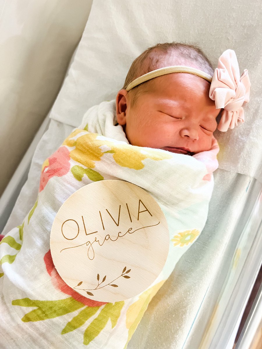MeganLDye's tweet photo. Welcome to the world baby girl! ✨My heart is so full! 💕

Olivia Grace “Livi” Dye
4.24.23
7lbs. 14oz. https://t.co/WoJu4cpTQ2
