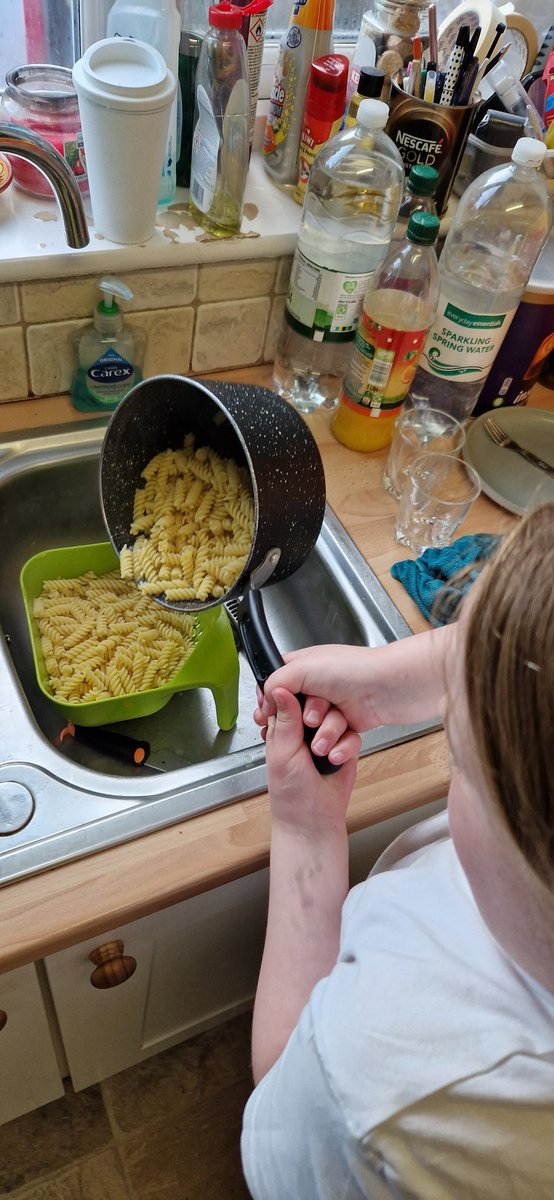 Tomato pasta done for our @CloserCommunity Made To Create Afterschool club superstars #Food #pasta #Closercommunities