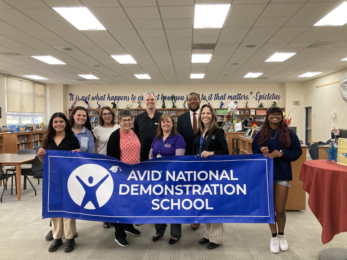 A day to celebrate!… Keeping our pride as an AVID National  Demonstration  school going!  #AVID #woodburypride