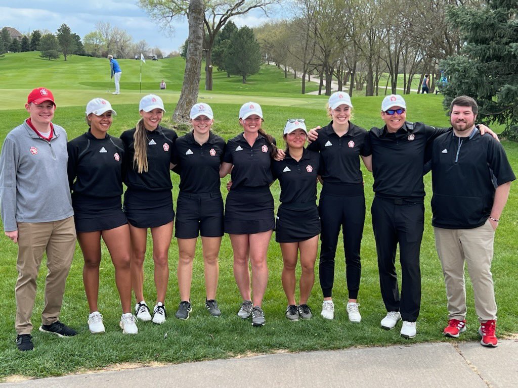 jthuente's tweet photo. Very proud of @SDCoyotesWGolf!  Second place in the Summit.  Best ever finish!  #WeAreSD #GoYotes https://t.co/BGo8sTmRIk