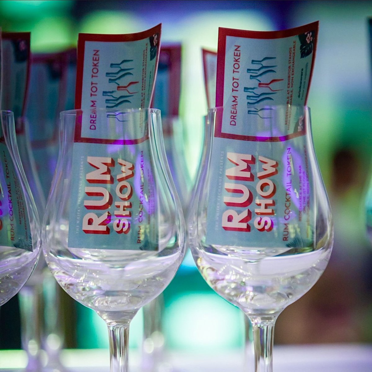 WhiskyExchange's tweet photo. Rum Show returns to London on 14-15 July 2023 >> https://t.co/Kv1NYWUNNI
#RumShow is the ultimate Rum experience with 200+ rums to sample, masterclasses, cocktails and much more. Join us to celebrate of the world’s best sugar-cane spirits and the people who make them! https://t.co/hxmqFnb781