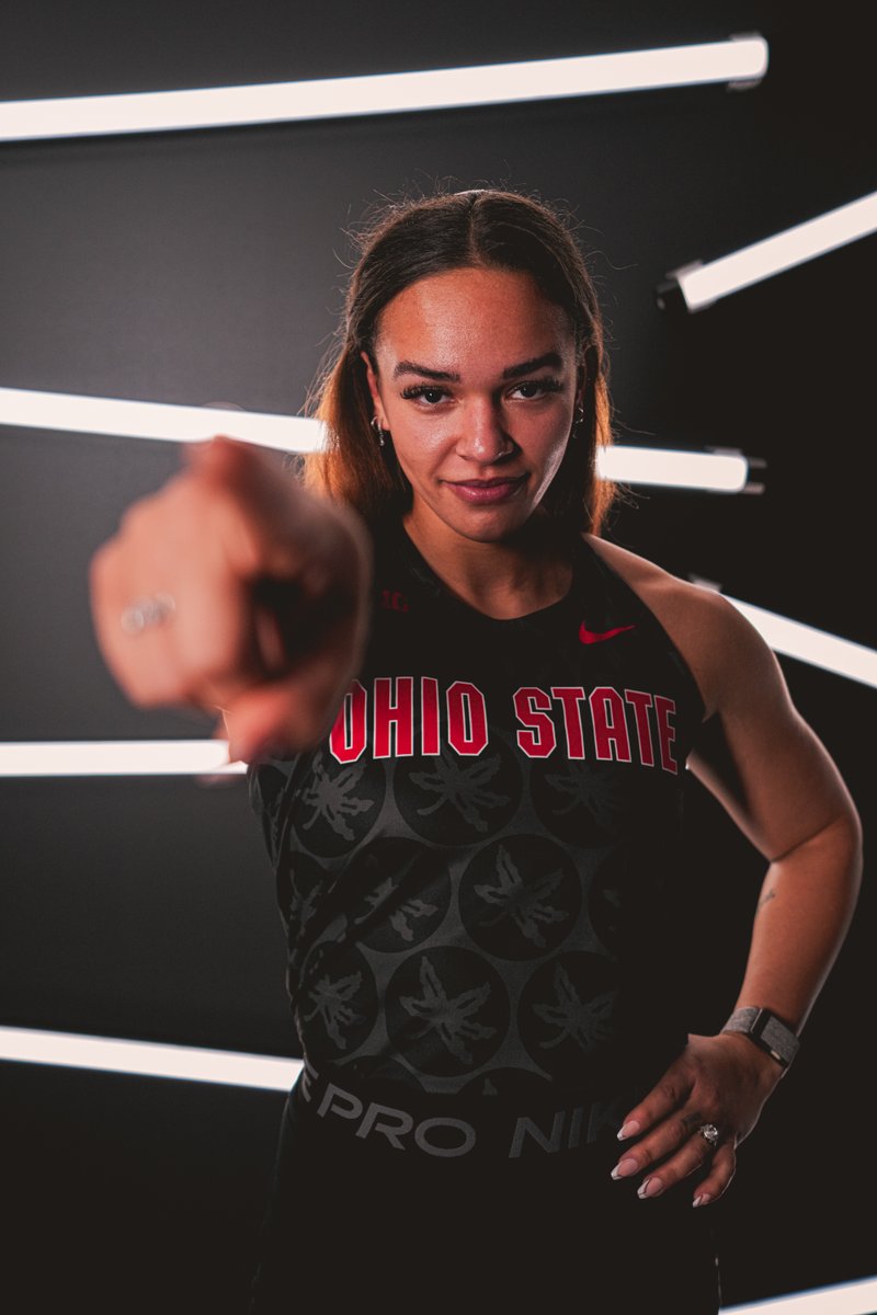 DYK that <a href="/benderstrong/">Faith Bender</a>'s record-breaking discus throw (61.13m) this past weekend ranks SECOND in the country ⁉️💪

#GoBucks