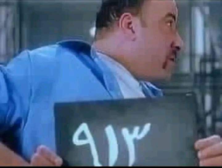 الفيس والاستوريز دلوقتى. ايه حوار الارقام دا 😂