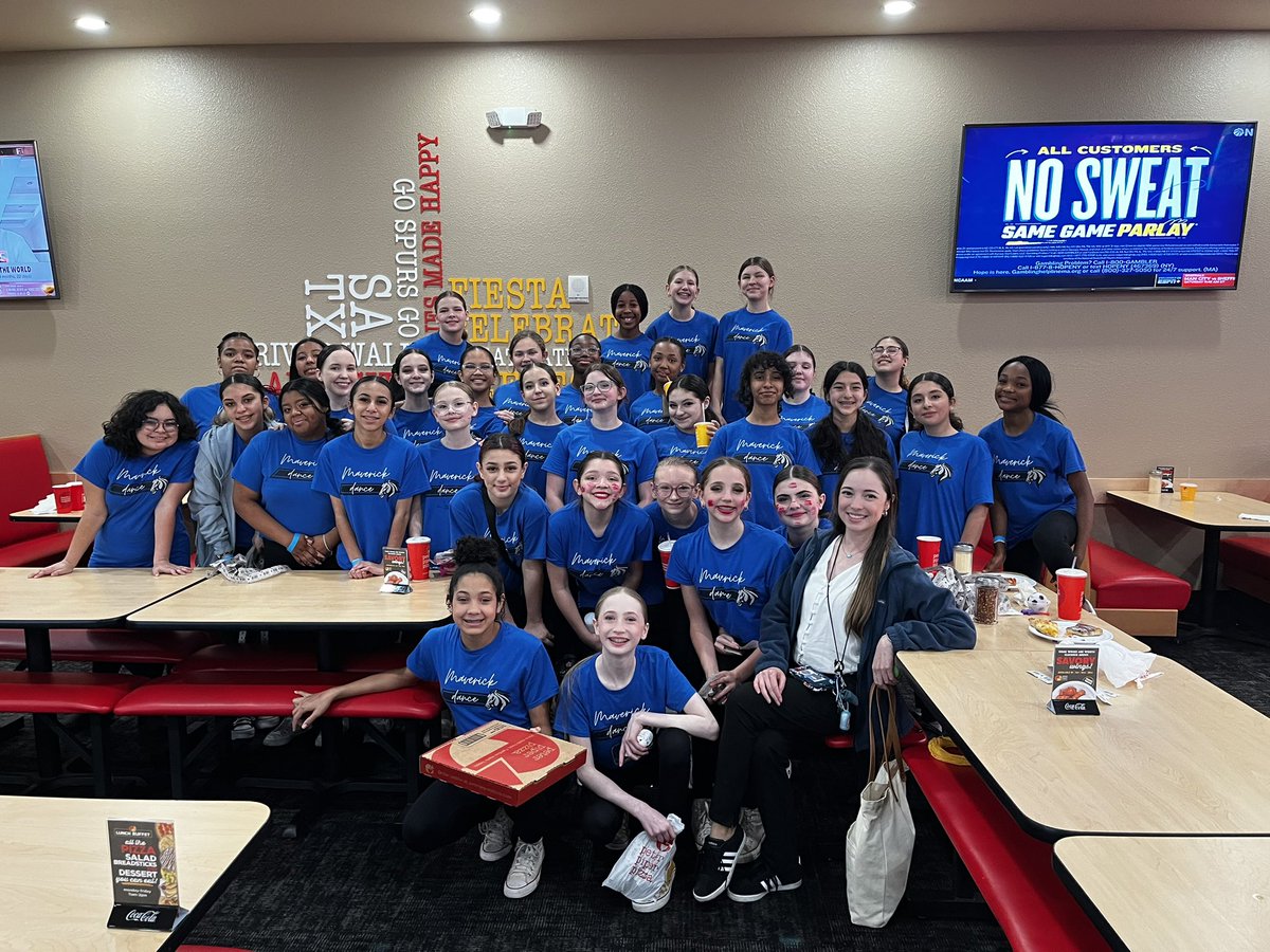 Straus Maverick Dance tweet media