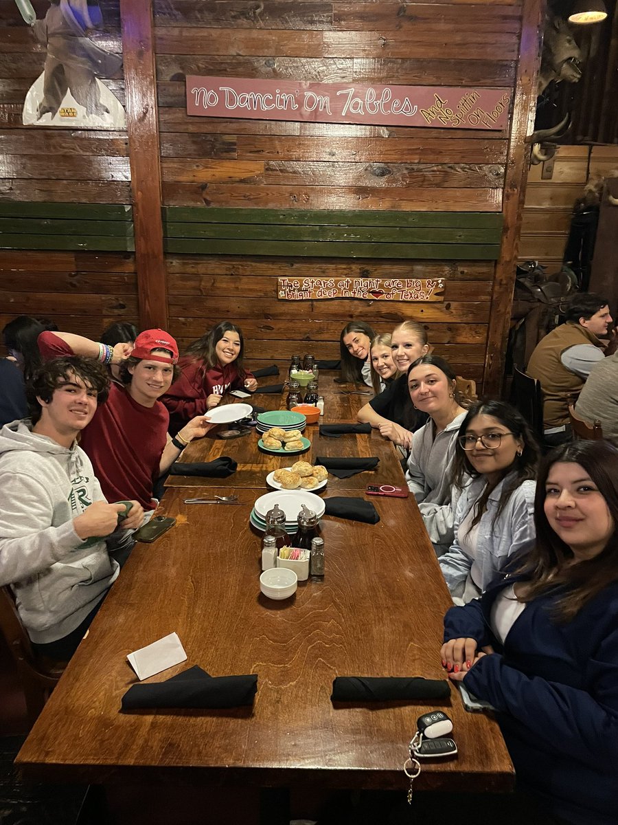 Celebrating our StuCo Seniors with Lunch - can’t thank them enough for all their hard work and involvement. #RHSRoar